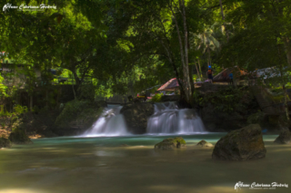 AC-H Kawasan Falls 08 copyright small_size